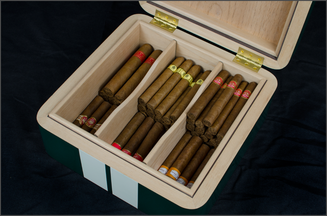 Humidor alta calidad, artesanal, hecho a mano, diseño 